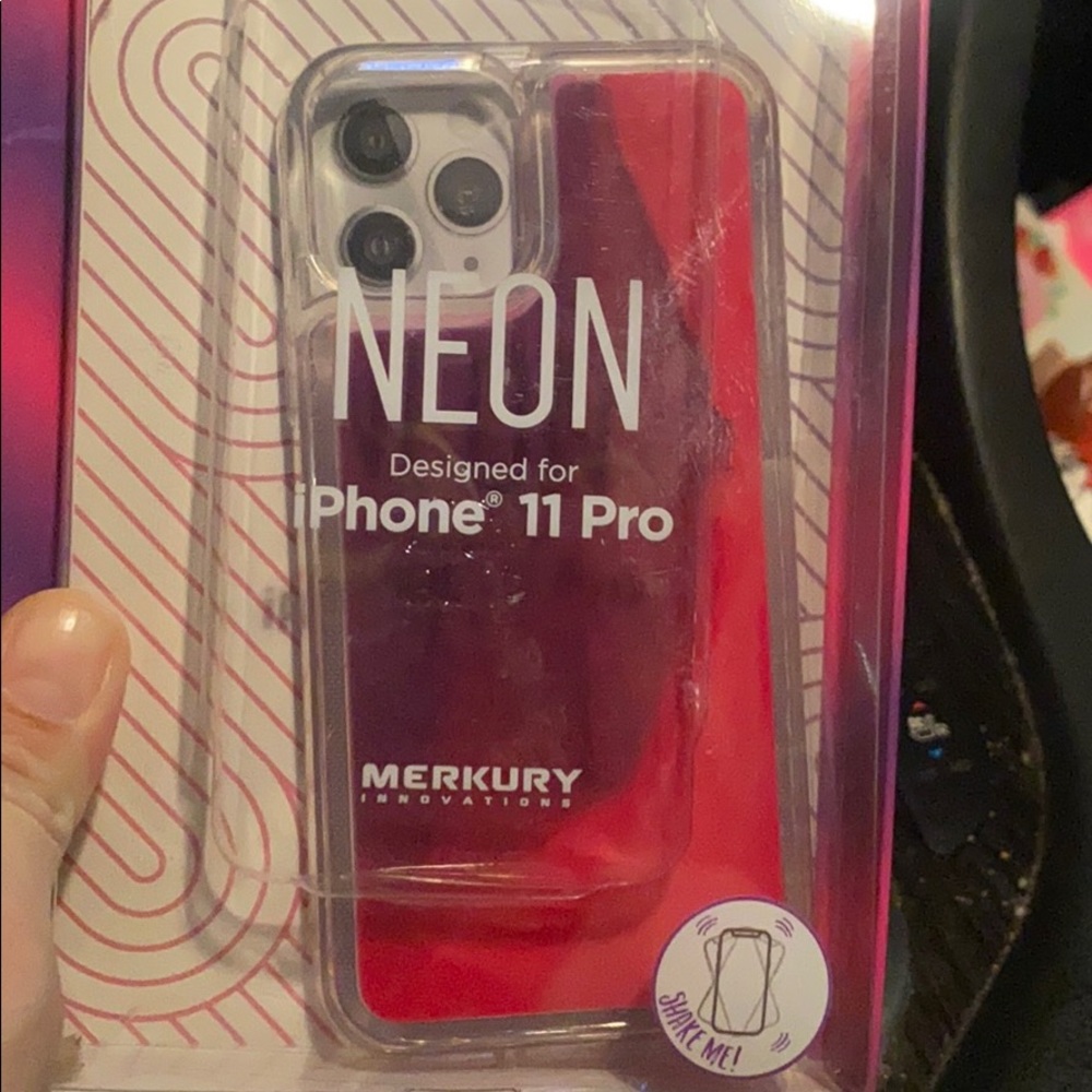 iPhone 11 max phone case